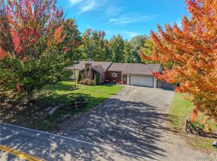 10550 Ketchum Rd, North Collins, NY 14111
