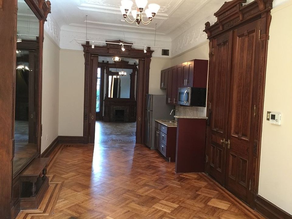 1st image of 531A Washington Ave APT 2