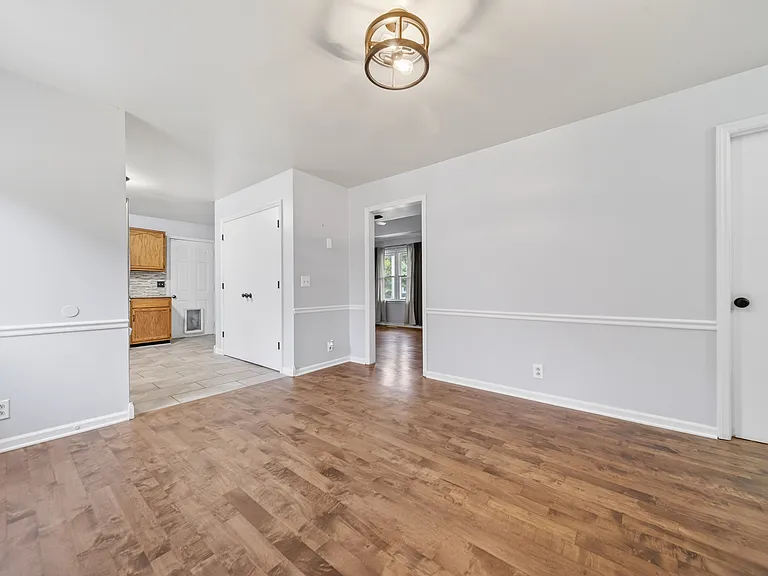 3918 Ashley Dr — Photo 42