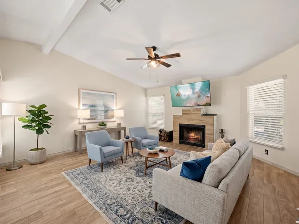9118 Autumn Mdws, San Antonio, TX 78254