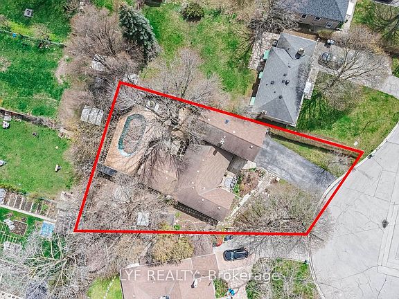 2nd image of 75 Shilton Rd