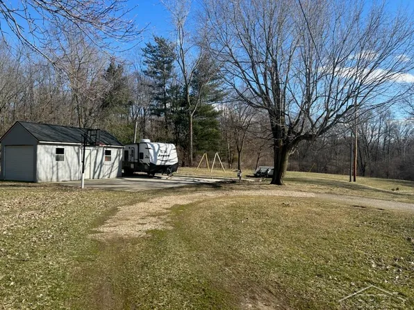 539 Woodard St, Oakley, MI 48649