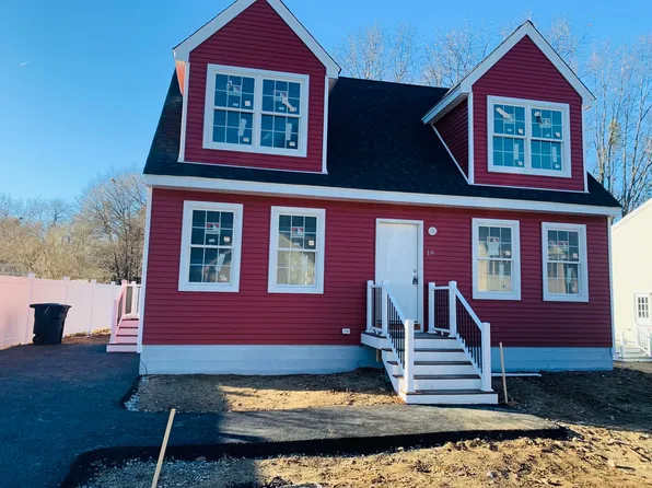 19 Hutchinson Street, Nashua, NH 03064