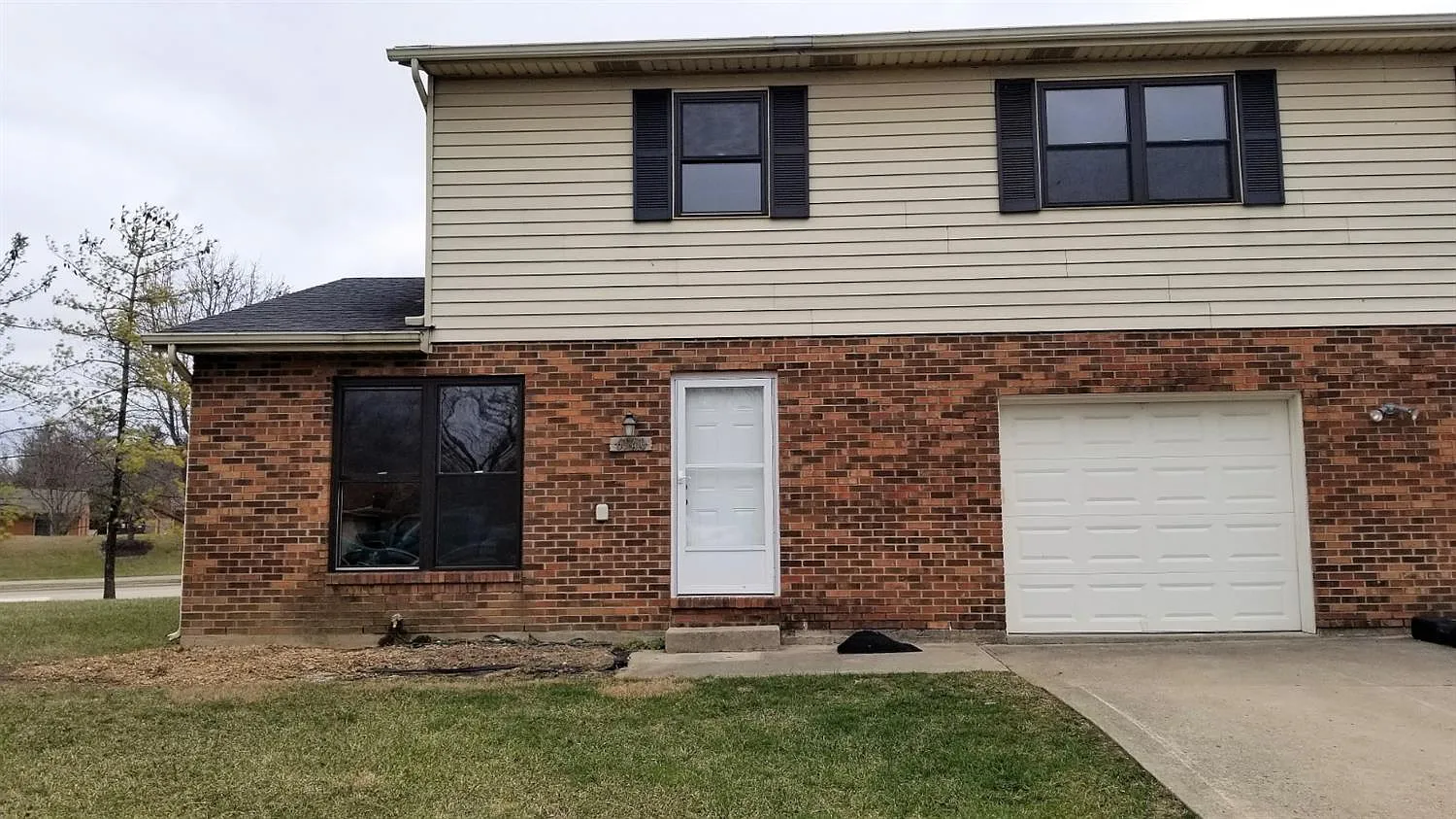 6140 Villas Creek Cir photo 1