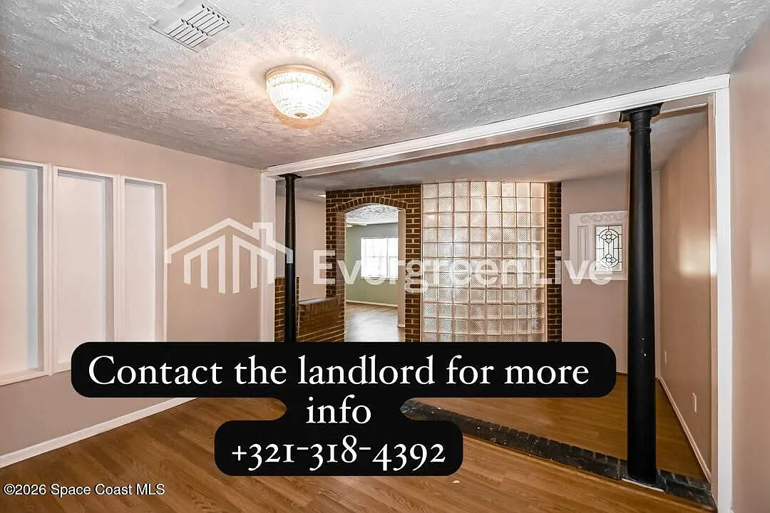 3 bed, 2.0 bath, 2200 sqft, $1,150 — Photo 1