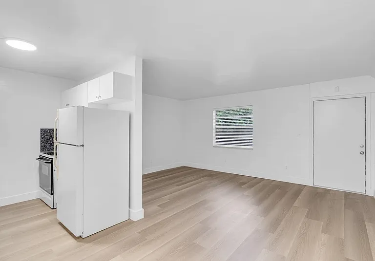 7720 N Miami Ave #208 — Photo 12