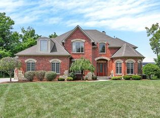 8204 Traders Hollow Ln, Indianapolis, IN 46278