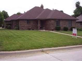 2292 S Nolting Ave, Springfield, MO 65807