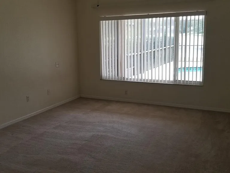 1337 Hampstead Ter — Photo 20