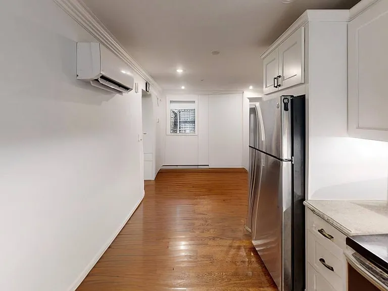 2969 Washington St #B — Photo 3