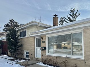 1411 Anthony Rd, Wheeling, IL 60090