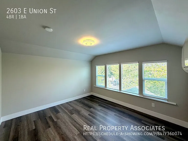 2603 E Union St — Photo 17