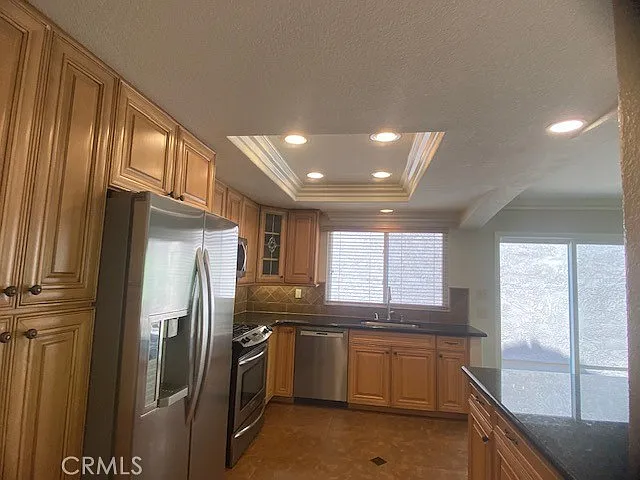 28531 Barbosa — Photo 3