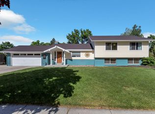 7826 S Dolphin Cir, Salt Lake City, UT 84121