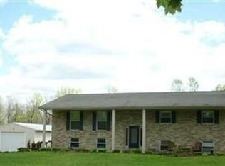 2168 Stine Rd, Peninsula, OH 44264