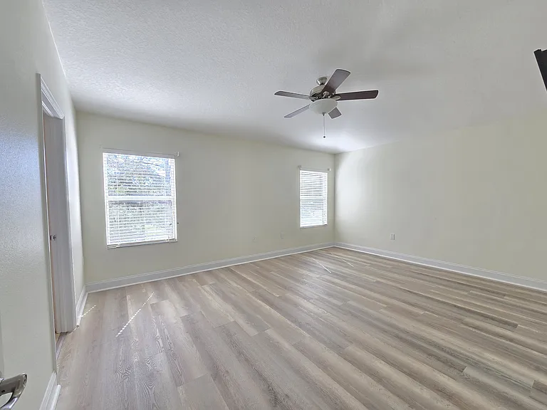 7855 Tuscany Woods Dr — Photo 31