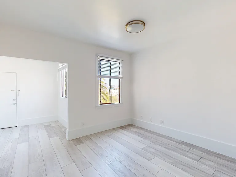 3640A 19th St — Photo 7