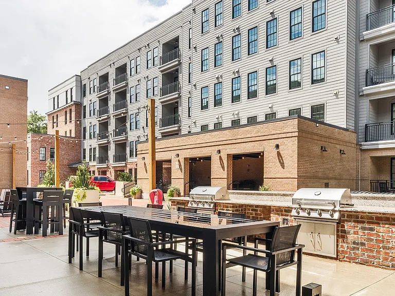 Capital Collective Luxury Apartments — Photo 34