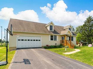 8053 Reid Rd, Swartz Creek, MI 48473