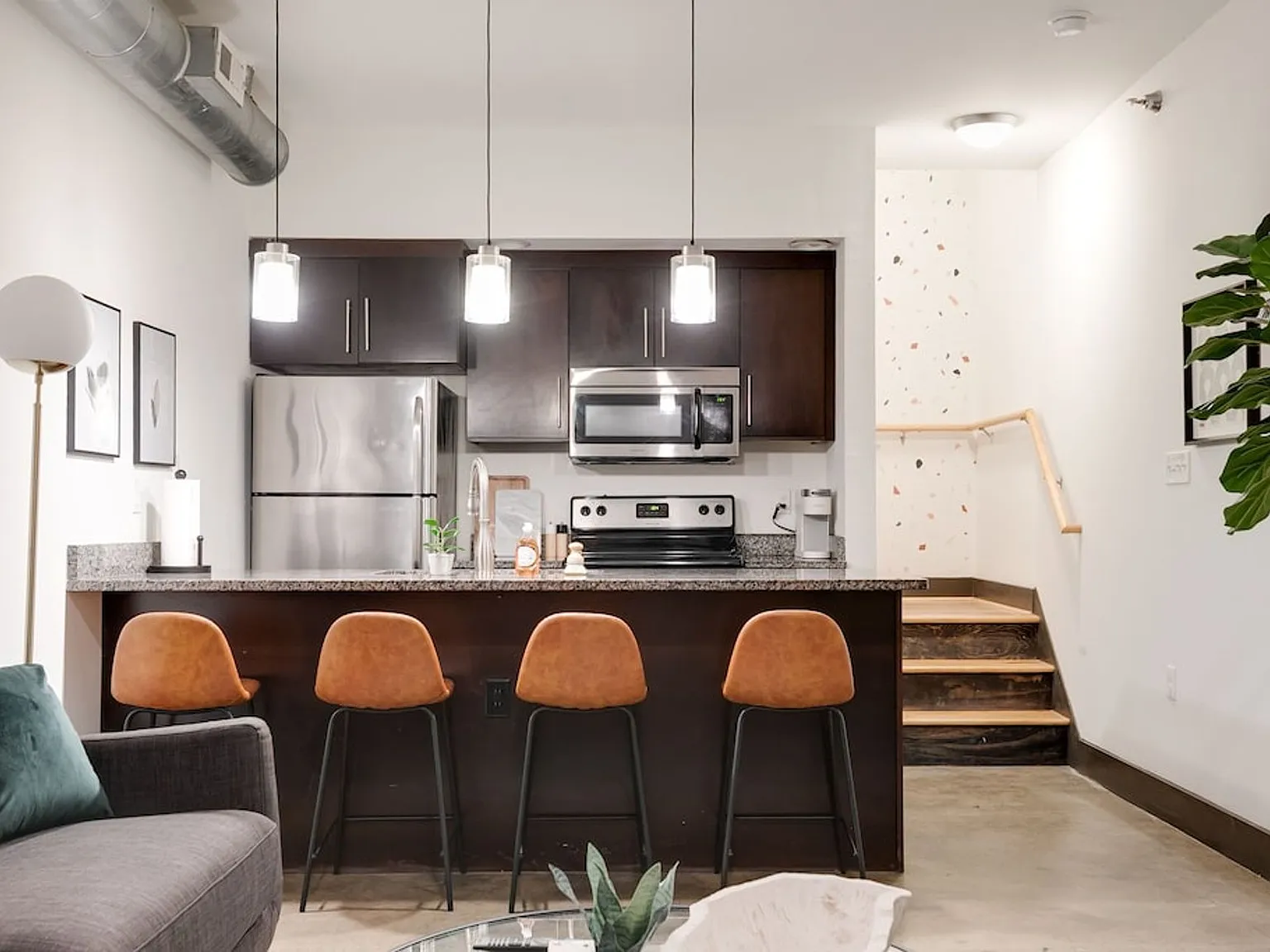 Atrium on Broad Apartments — Photo 2