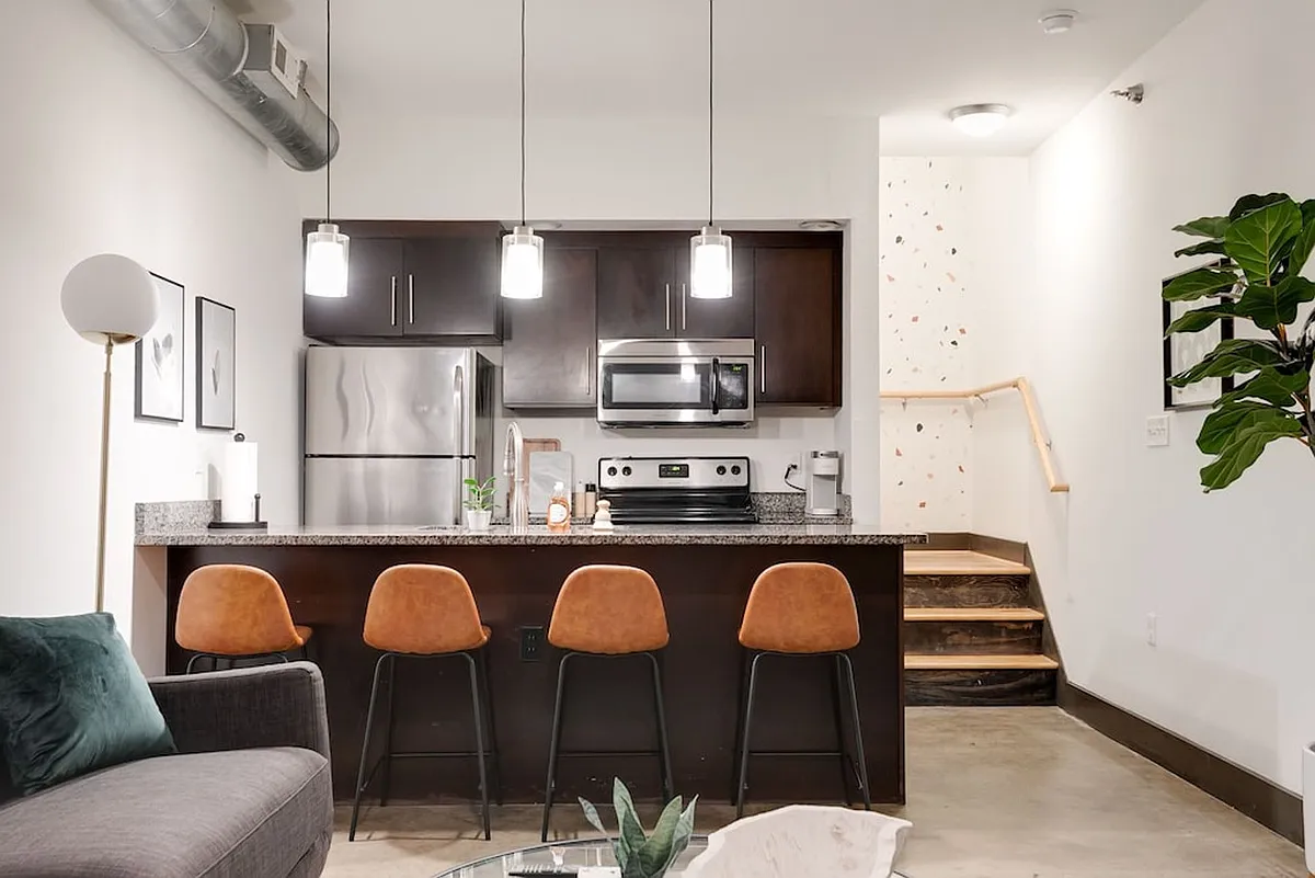 Building Photo - Atrium on Broad Apartments