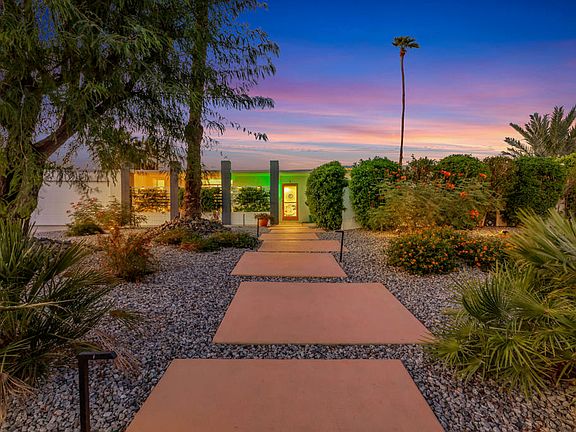 2nd image of 79944 Camelback Dr