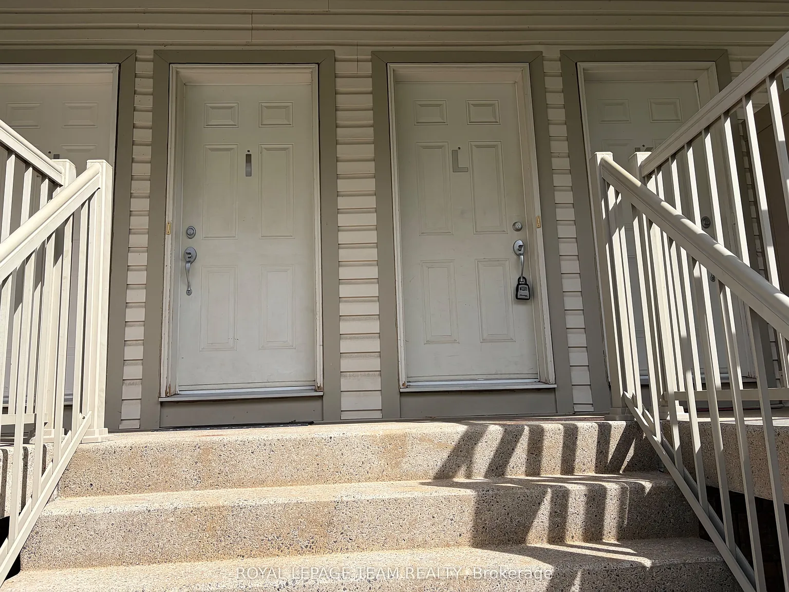 2 bed, $2,200 — Photo 4