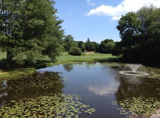 24 Meeting House Ln, Shelton, CT 06484