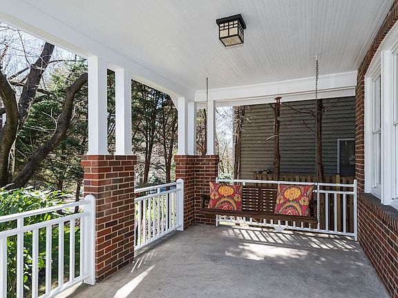 Covered Front Porch w/ Swing