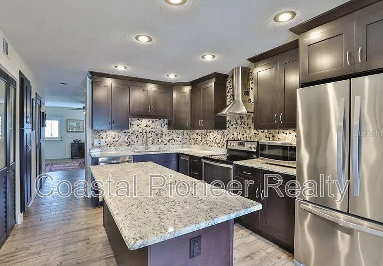 3355 W Wyoming Cir — Photo 9