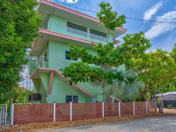 131 Point Pleasant Dr, Key Largo, FL 33037