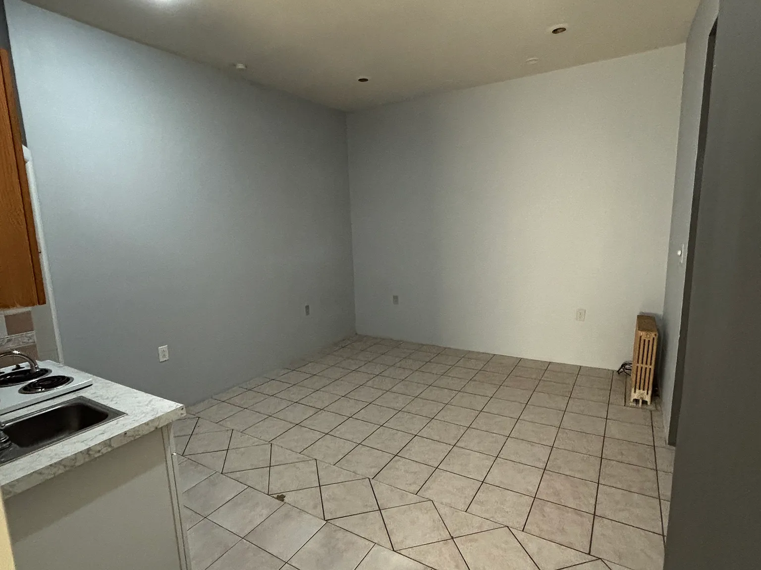 1003 W Main St — Photo 3