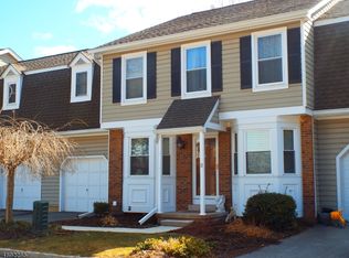 2 Pheasant Run, Hackettstown, NJ 07840