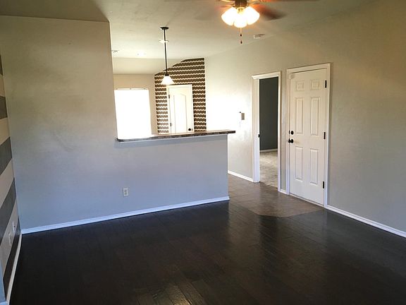 4th image of 8416 SW 46th Pl