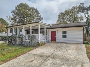 1731 Oxford Dr, Morrow, GA 30260