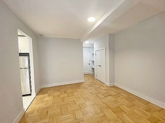 5th image of 365 W End Ave APT 9G