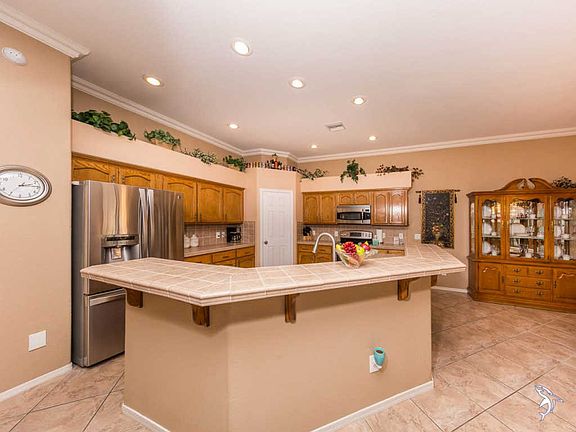 5th image of 11853 S Chaparral Dr