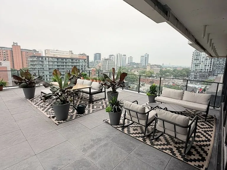 55 Ontario St #906 — Photo 16