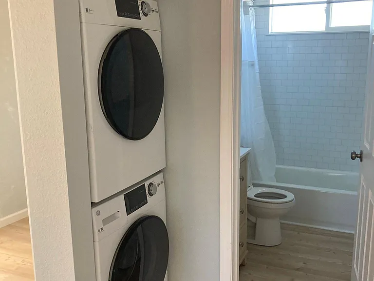 1019 Hoitt Ave #B — Photo 12