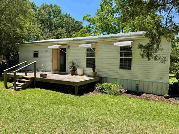 22216 South Ave, Florala, AL 36442