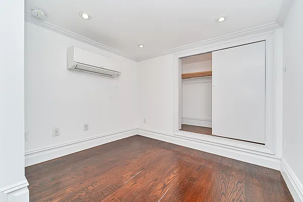 Rented by Living New York | media 15