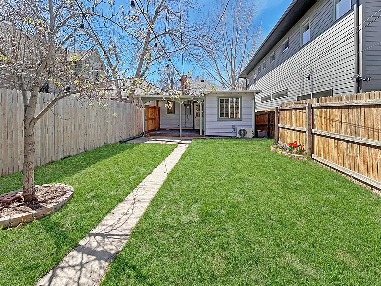 3864 N Winona Ct — Photo 35