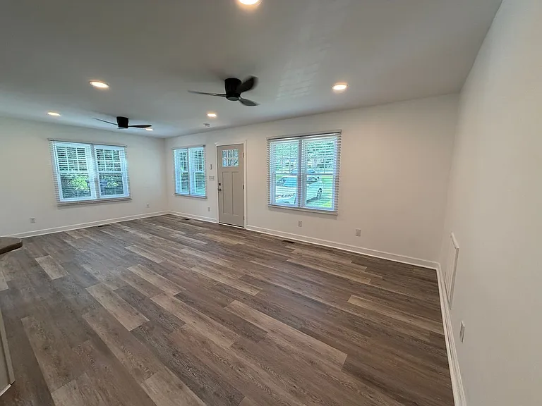 145 Arrow Ln — Photo 4