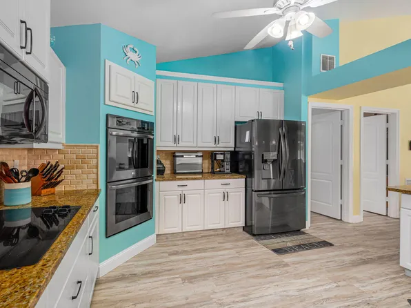 5805 NW Zenith Drive, Port St Lucie, FL 34986