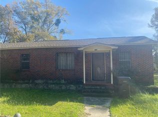 719 Saxon St, Prichard, AL 36610