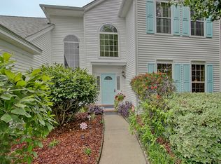 422 S Piazza Ct, Mount Pleasant, SC 29464