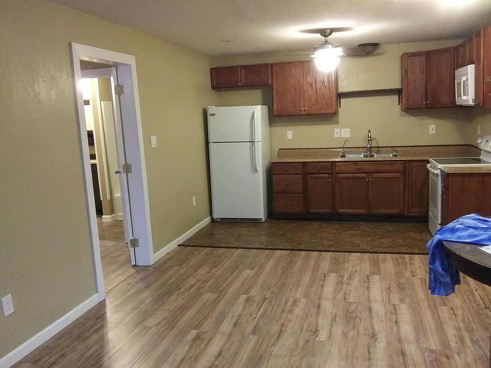 1st image of 20456 28th St #20460