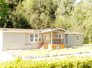 9825 Us Highway 199 SPC 10, Gasquet, CA