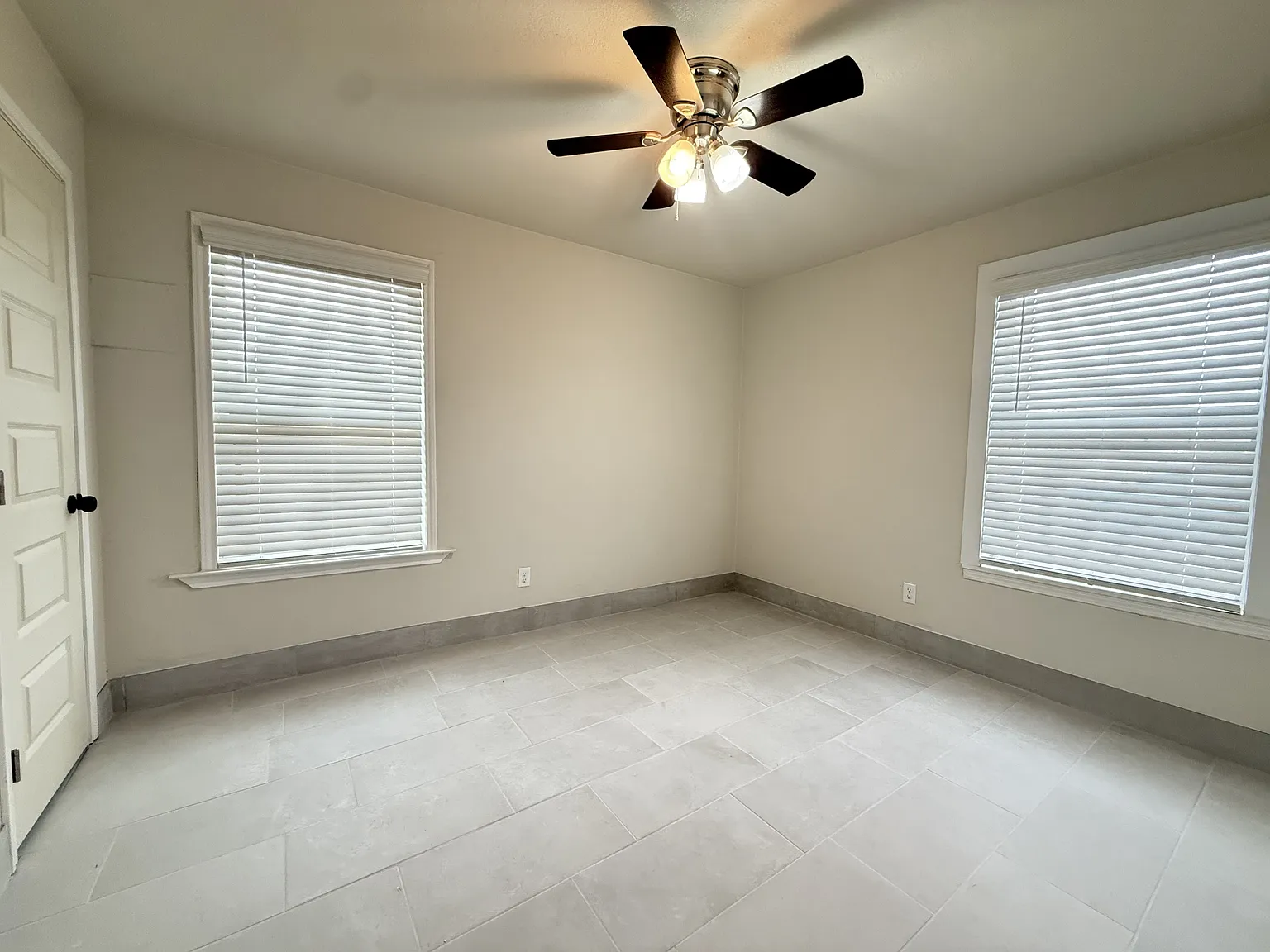 3100 Thomas Avenue -A - 3100 Thomas Ave — Photo 4