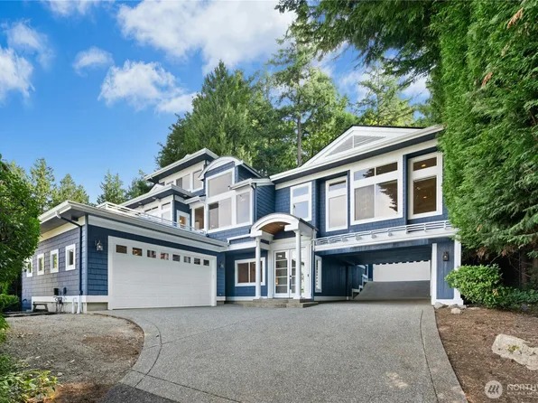 13130 Holmes Point Drive NE, Kirkland, WA 98034